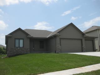 21321 Castlerock Ln, Gretna, NE 68028-3548
