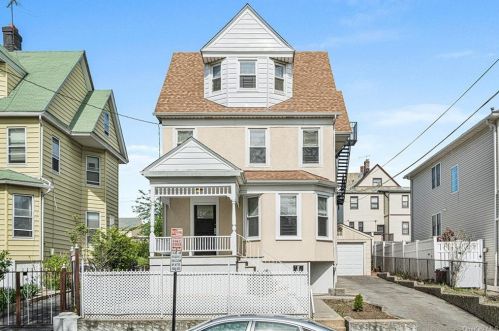339 5th Ave, Mount Vernon, NY 10550-4111