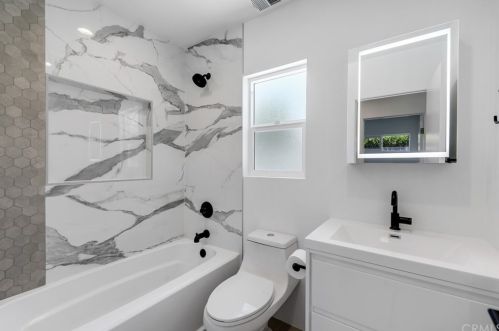 530 Calle Marcus, Palm Springs CA  92262-6147 exterior