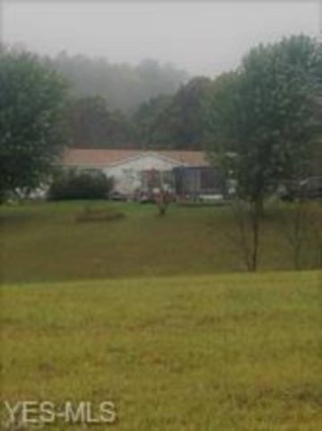 56321 Spencer Rd, Cumberland, OH 43732-9796