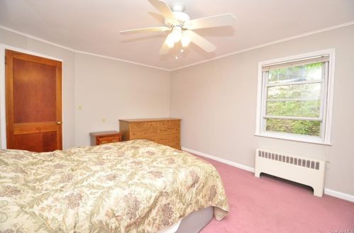 13 Oak Ave, Highland Falls NY  10928-1308 exterior