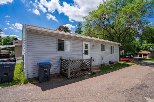 2108 Ivy St, Saint Paul MN  55109-4062 exterior