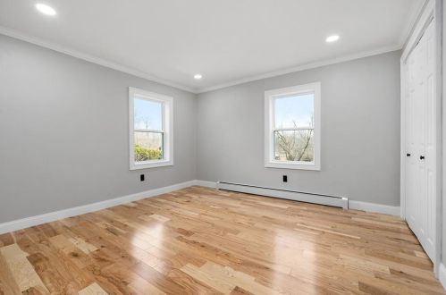 166 Pound Rd, Cumberland RI  02864-2706 exterior