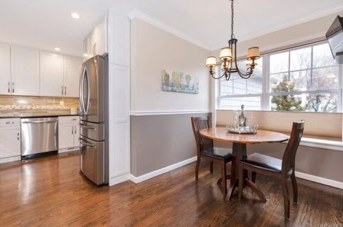 89 Mystic Dr, Crotonville NY  10562-1965 exterior