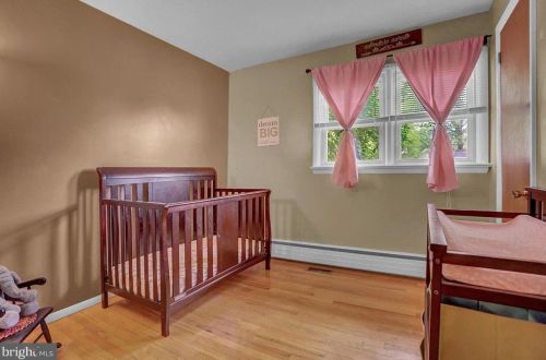 541 Old Orchard Ln, Camp Hill PA  17011-1829 exterior