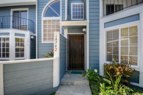 14742 Pioneer Blvd, Norwalk, CA 90650-5858
