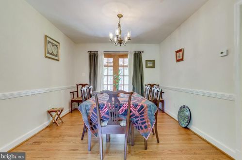 2901 Linden Ln, Falls Church VA  22042-2313 exterior