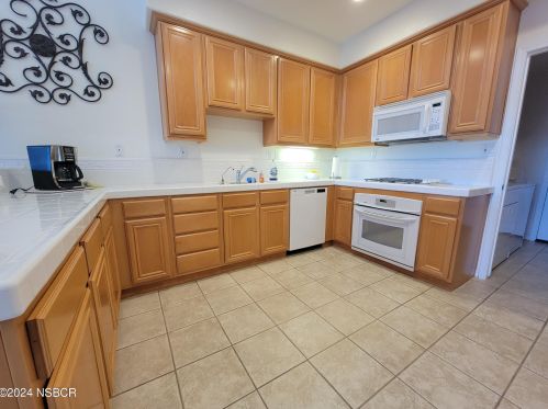 2323 Westbury Way, Santa Maria CA  93455-1210 exterior