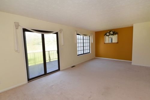 1566 Grn Edge Dr, Florence KY  41042-7099 exterior