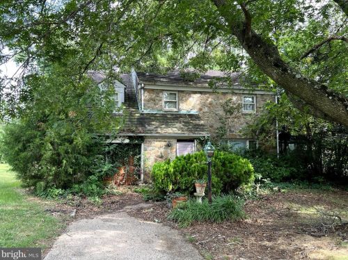 8 Augustine Cut Off, Wilmington, DE 19803-4414