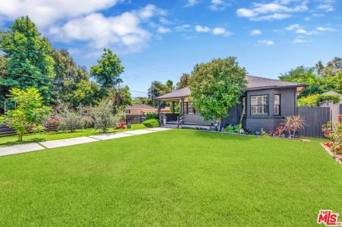 12202 Hartsook St, North Hollywood CA  91601-3961 exterior
