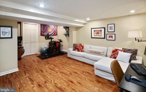 431 Weadley Rd, Norristown PA  19406-3747 exterior