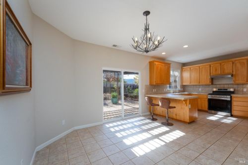 441 Kennwood Dr, Ukiah CA  95482-8767 exterior