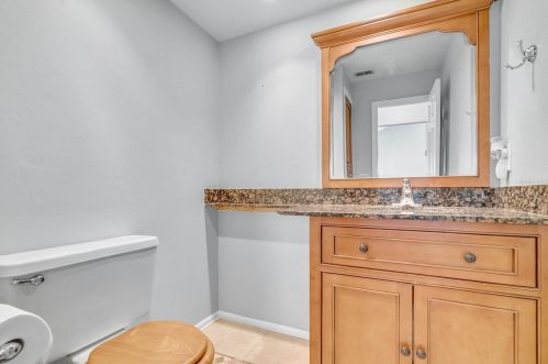 418 Poplar Ct, Maitland FL  32751-5975 exterior