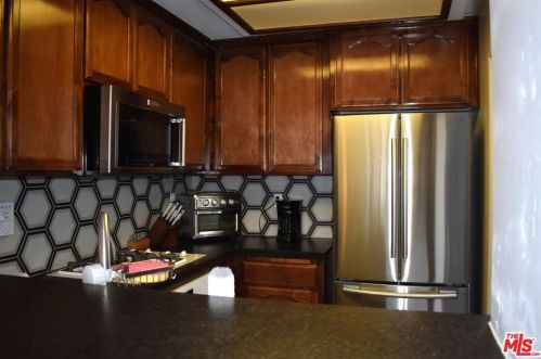 5706 Siena Ln, Bakersfield CA  93308-7158 exterior