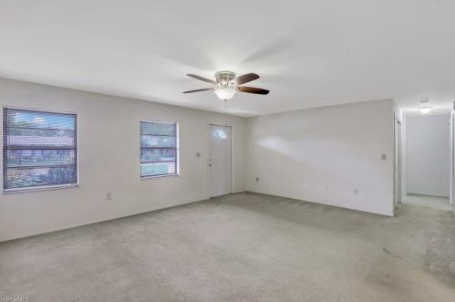 4841 Molokai Dr, Naples, FL 34112-3719