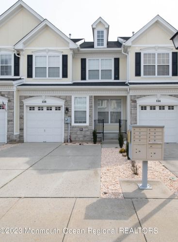 116 Brookfield Dr, Jackson Twp, NJ 08527-3881