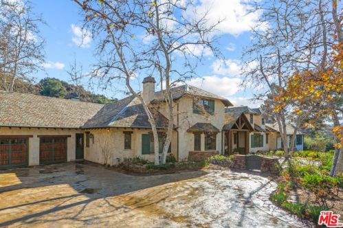 2662 Santa Maria Rd, Topanga, CA 90290-4302