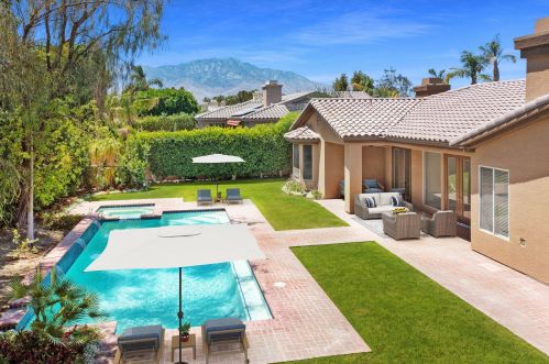 21 Abby Rd, Rancho Mirage, CA 92270-1645
