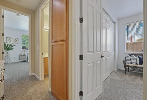 767 Red Barn Pl, Lathrop CA  95330-8975 exterior