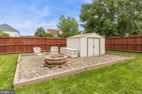 1104 Chestnut Ave, Norristown PA 19403-2874 exterior