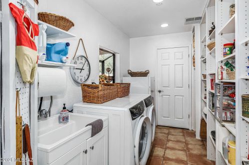 12560 Arbor Vista Blvd, Tucson AZ  85749-8694 exterior