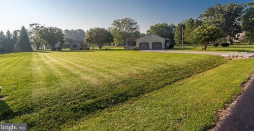 30805 Cypress Ln, Laurel DE  19956-3515 exterior