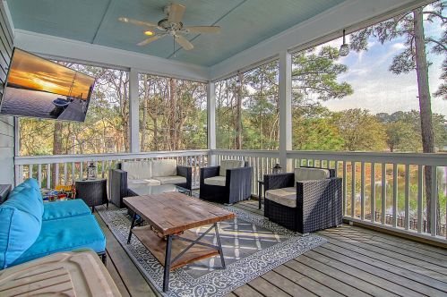 2601 Crooked Stick Ln, Mount Pleasant SC  29466-8738 exterior