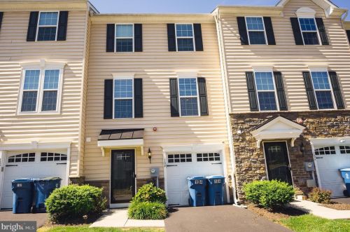 104 Old Cedarbrook Rd, Wyncote, PA 19095-2038