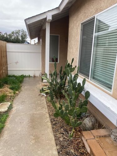13778 Mount Baldy Way, Victorville, CA 92392-9076