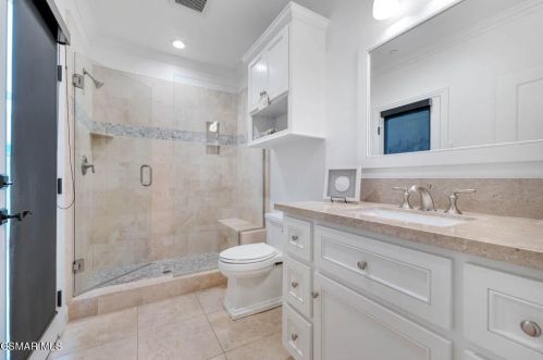 820 Mandalay Bch Rd, Oxnard CA 93035-1078 exterior