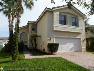 16151 29th St, Hollywood, FL 33027-5218