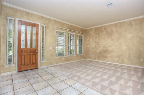 138 Crepe Myrtle Ln, Georgetown TX 78633-4723 exterior