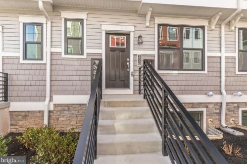 326 Walnut St, Collegeville PA  19426-3601 exterior
