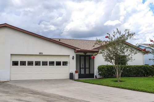 1801 Breth Ct, Ruskin, FL 33573-5075