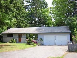 20330 87th Ave, Edmonds WA  98026-8224 exterior