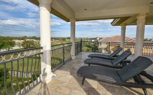 304 Muirfield Loop, Kissimmee FL 34747-6413 exterior