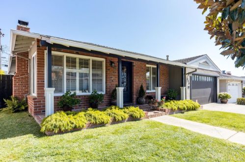 350 Catherine Dr, South San Francisco, CA 94080-3034