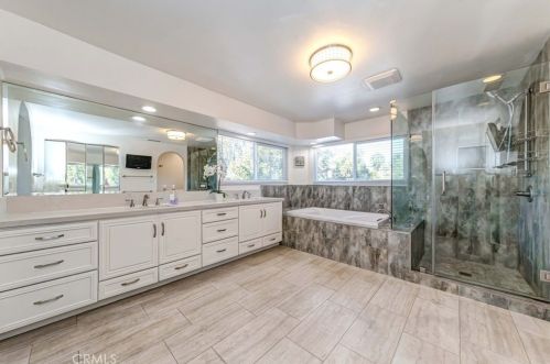 649 Drake Ave, Fullerton CA  92832-1146 exterior