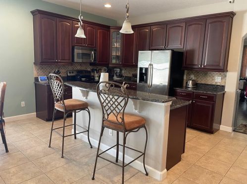 5036 Legacy Oaks Dr, Orlando, FL 32839-2070