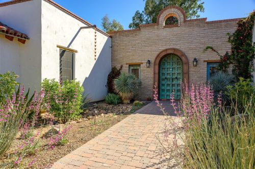 132 Camino Espanol, Tucson, AZ 85716-4942