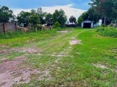 660 Buena Vista Dr, Lake Alfred FL  33850-2012 exterior