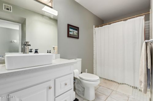 5029 Laurel Ln, Scottsdale AZ  85254-4642 exterior