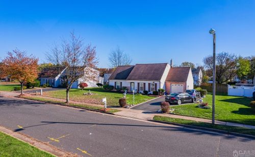 273 Hanson Ave, Piscataway, NJ 08854-4836