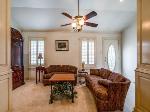 12535 Foothill Dr, Dallas TX  75253-3613 exterior