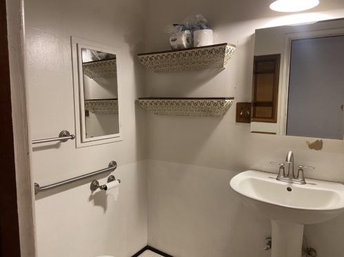 433 1 Ave, Valley Home CA 95361-3053 exterior