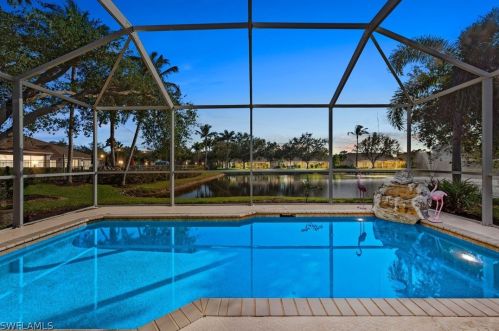8018 Tauren Ct, Naples, FL 34119-7716