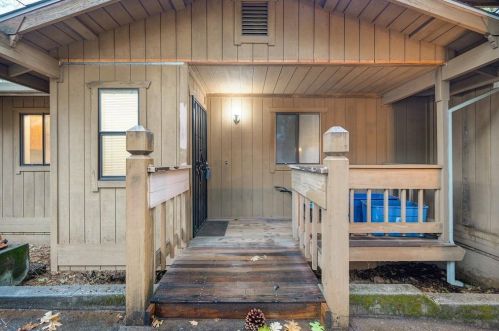 17130 Alexandra Way, Grass Valley CA  95949-7350 exterior