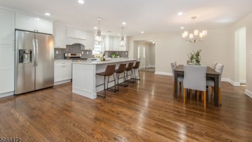 14 Calais Rd, Dover NJ  07869-3531 exterior