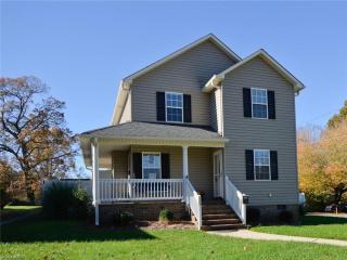509 2nd Ave, Lexington, NC 27292-2703